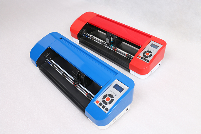 Artistic cutting plotter HOT S - Vinyl Cutter Plotter recension och pris
